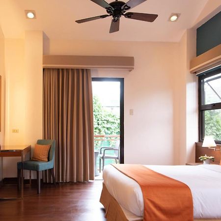 Giraffe Boutique Hotel Baguio City ภายนอก รูปภาพ